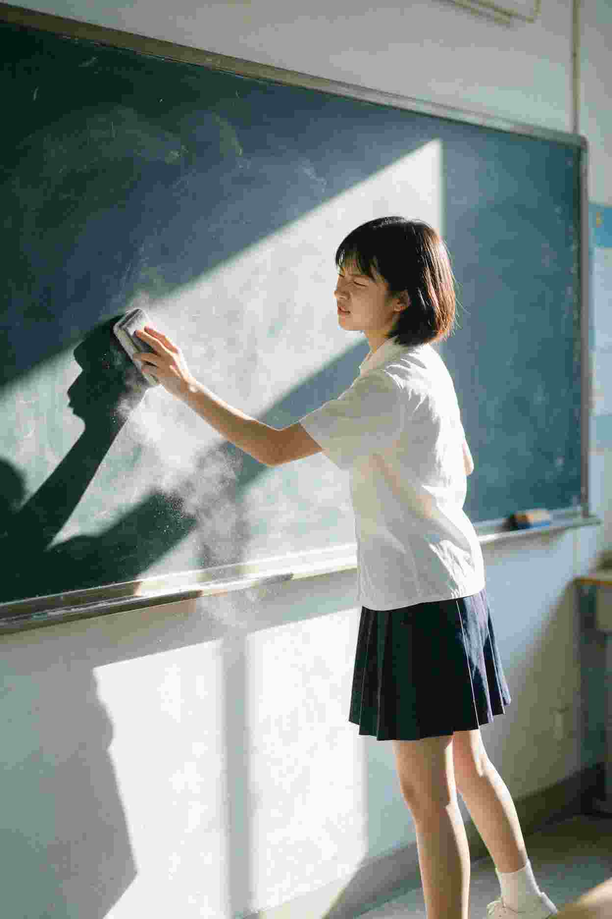 谜团浮出